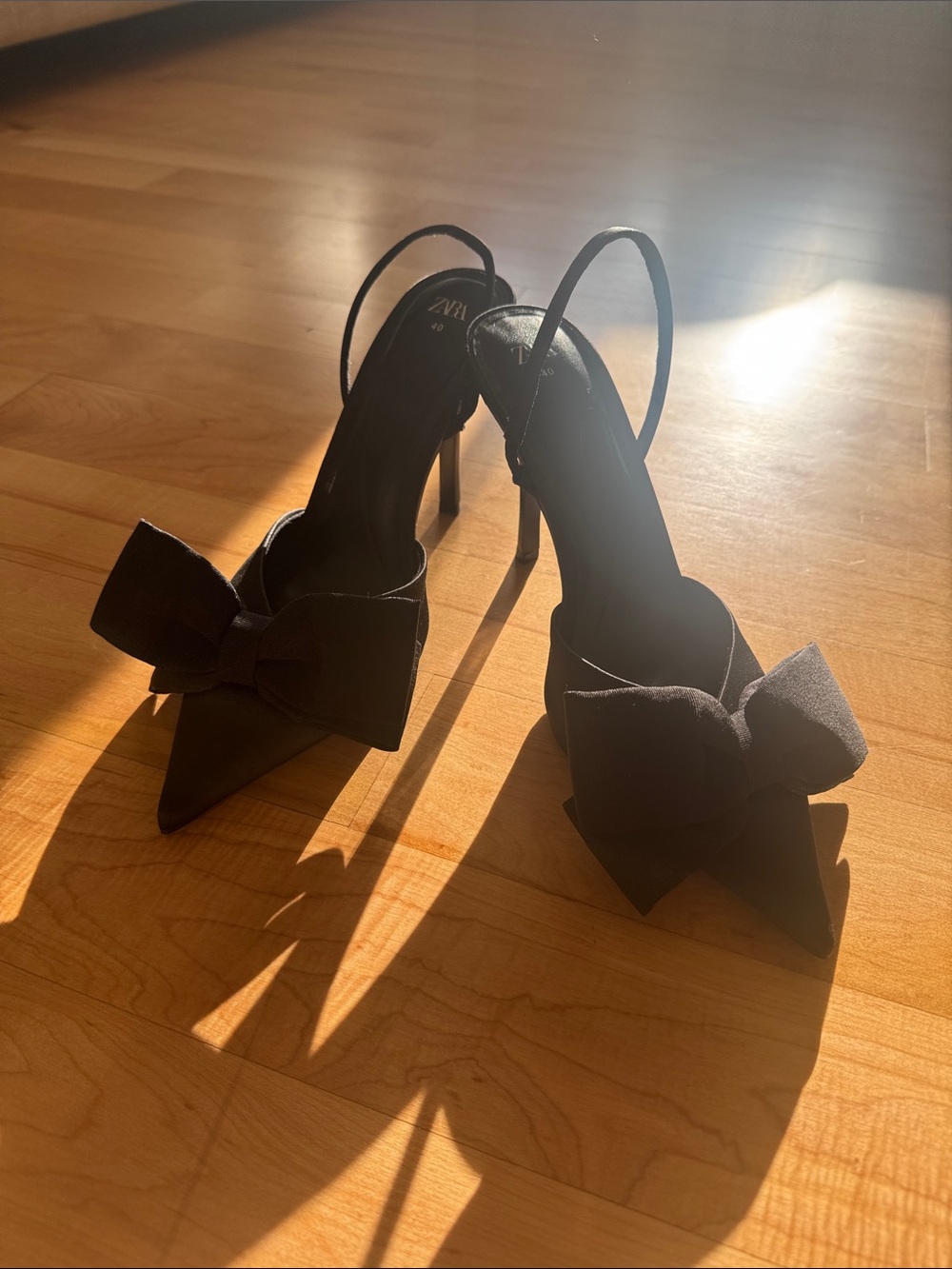 Zara Black Pointed Slingback Heels with Bow Detail